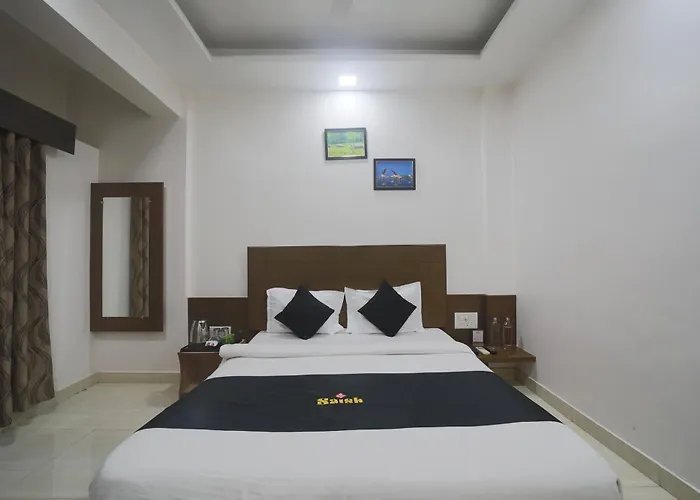 Saish Hotel Shirdi