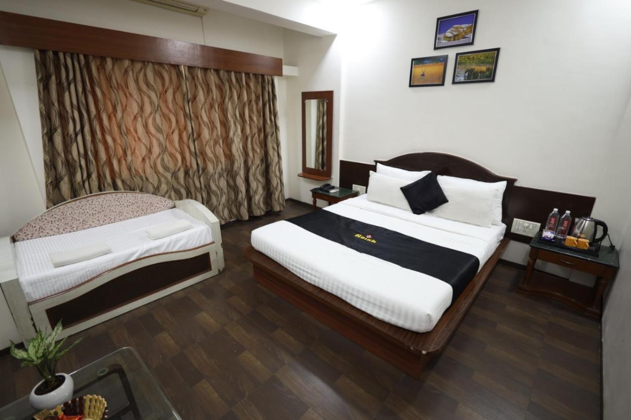 Saish Hotel 3*