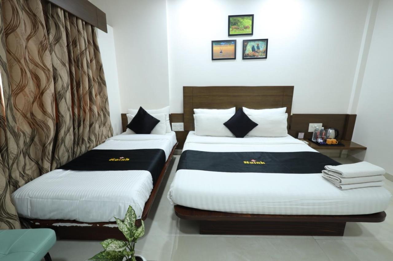 Saish 3* Shirdi